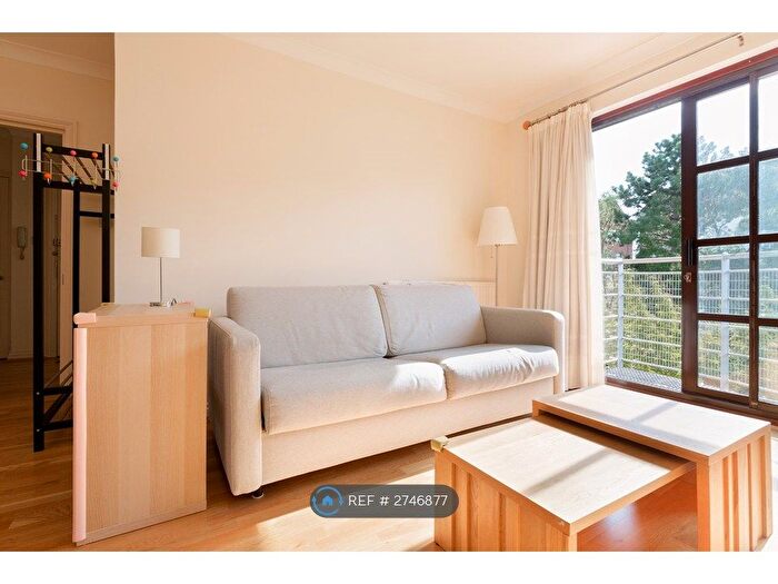 1 Bedroom Flat To Rent In Finland Street, London, SE16