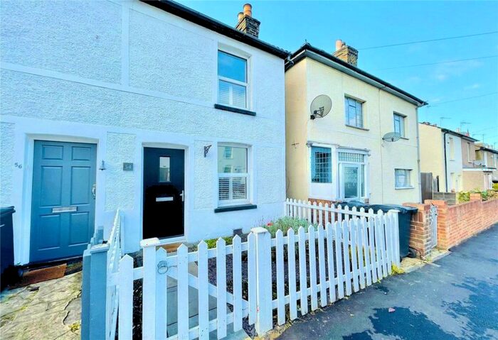 2 Bedroom End Of Terrace House To Rent In St. Peters Street, South Croydon, Surrey, CR2