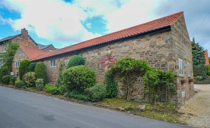 3 Bedroom Barn Conversion To Rent In Wales Grange Farm, Church Street, Wales, S26