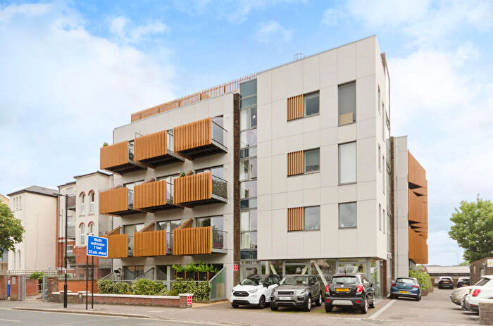 Studio For Sale In Paxton House, Cargreen Road, South Norwood, London, SE25