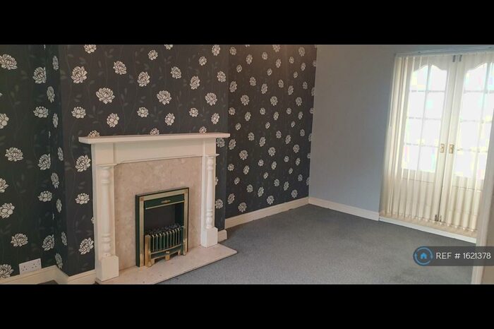 4 Bedroom Terraced House To Rent In Daventry Road, Bristol, BS4