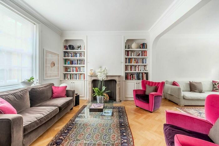 4 Bedroom Property To Rent In Seymour Walk, Chelsea, London, SW10