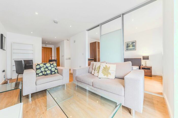 Studio To Rent In Kara Court, Seven Sea Gardens, Bow, London, E3