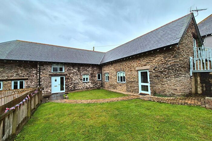 4 Bedroom Barn Conversion To Rent In Down Thomas, Nr. Wembury, PL9