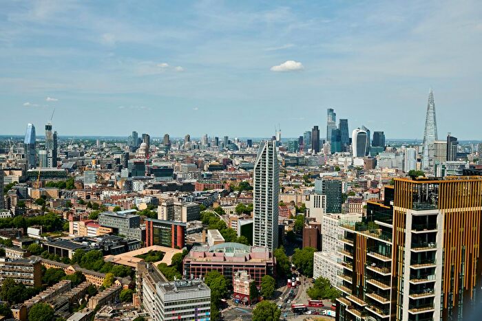 1 Bedroom Flat To Rent In Uncle Elephant And Castle, Churchyard Row, Elephant And Castle, SE11