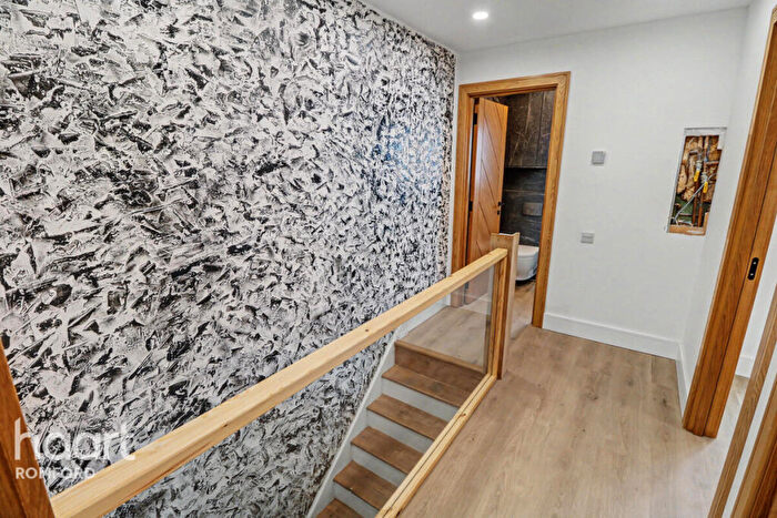 4 Bedroom Semi Detached House To Rent In Rush Green Road, Romford, RM7