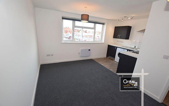 1 Bedroom Flat To Rent In |Ref: |, Shirley Road, Southampton, SO15