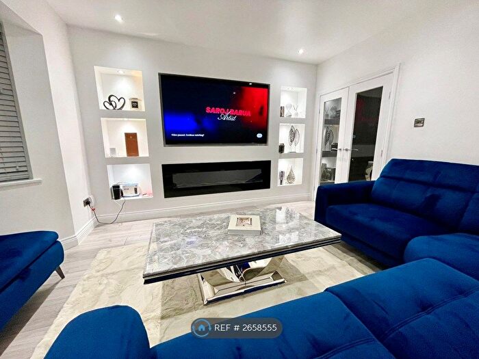 3 Bedroom Semi-Detached House To Rent In Sydney Road, Watford, WD18