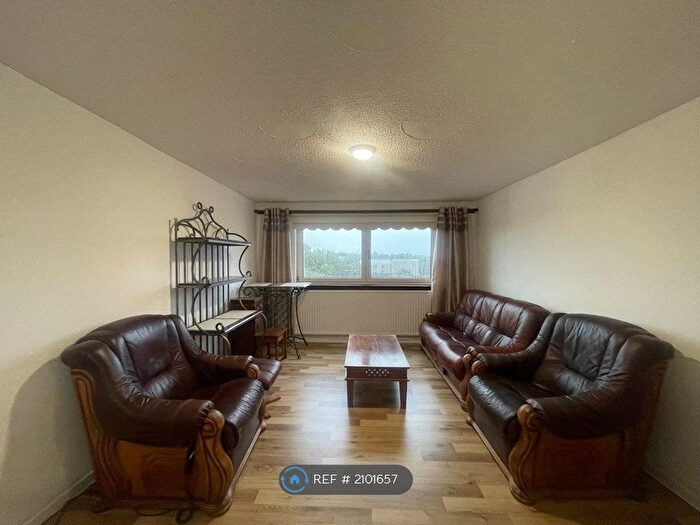 3 Bedroom Flat To Rent In Juniper Avenue, East Kilbride, Glasgow, G75