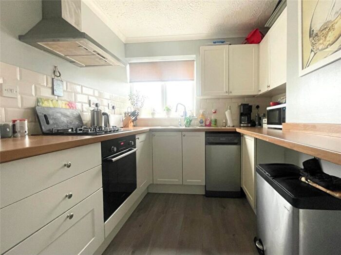 2 Bedroom Apartment To Rent In St. Floras Road, Littlehampton, West Sussex, BN17