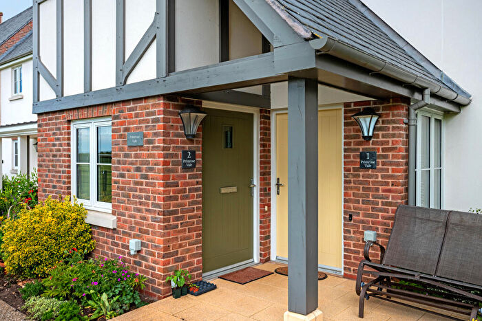 2 Bedroom Retirement Property For Sale In Primrose Vale, Gifford Lea, Tattenhall, Cheshire, CH3