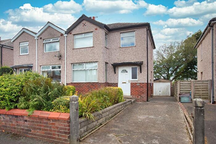 3 Bedroom Semi-Detached House For Sale In Parkfield Drive, Lancaster, LA1