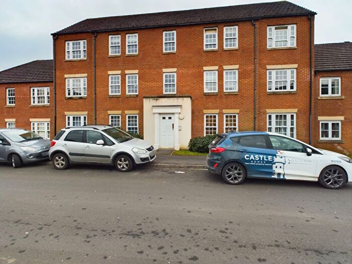 2 Bedroom Flat To Rent In Camsell Court, Middlesbrough, TS5