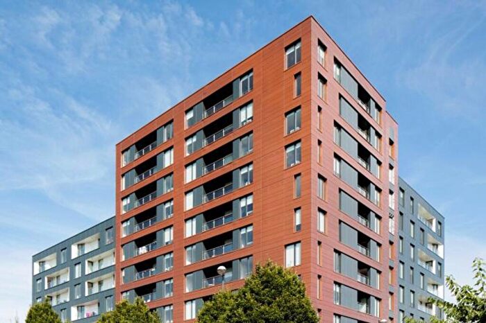 2 Bedroom Apartment To Rent In Elmira Way, The Exchange, M5