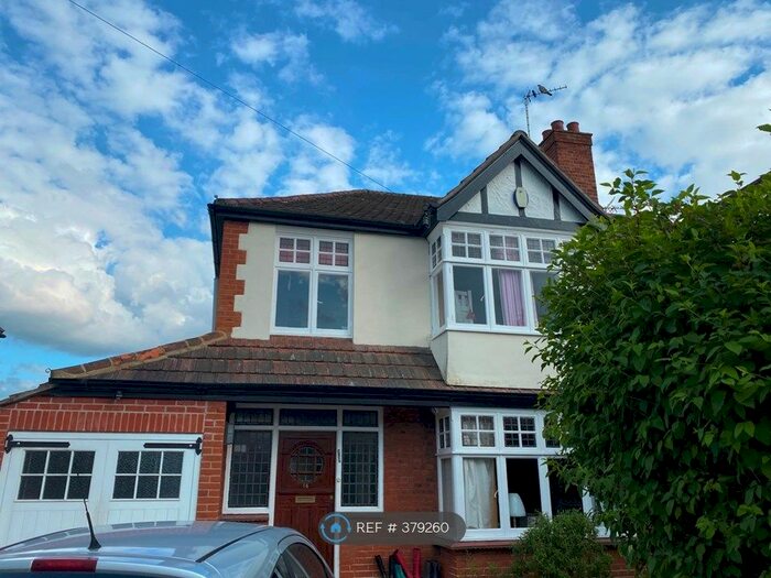 4 Bedroom Semi-Detached House To Rent In Cambridge, Cambridge, CB4