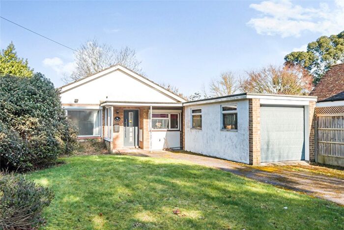 3 Bedroom Bungalow For Sale In Ripley, Surrey, GU23