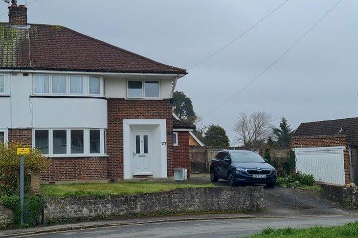 3 Bedroom Semi-Detached House To Rent In Northdown Close, Maidstone, ME14