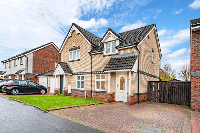 2 Bedroom Semi Detached House For Sale In Brookfield Drive, , Glasgow, G33