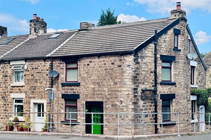 1 Bedroom Terraced House For Sale In Woolley Bridge Road, Hadfield, SK13