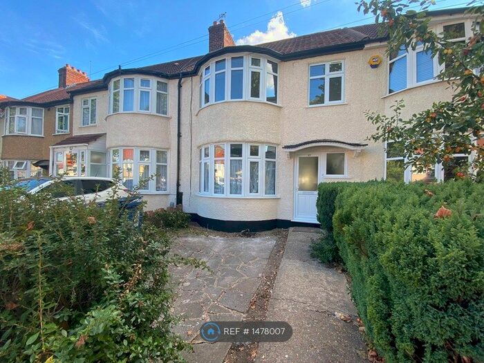 3 Bedroom Terraced House To Rent In Eastcote Avenue, Greenford, UB6