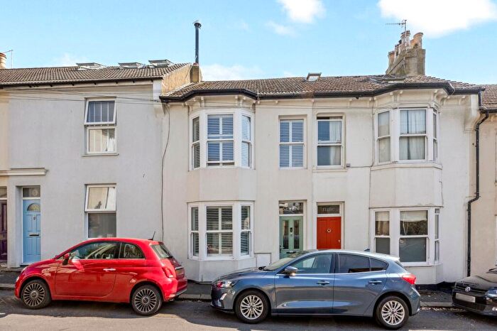 2 Bedroom Terraced House For Sale In Elm Road, Portslade, BN41