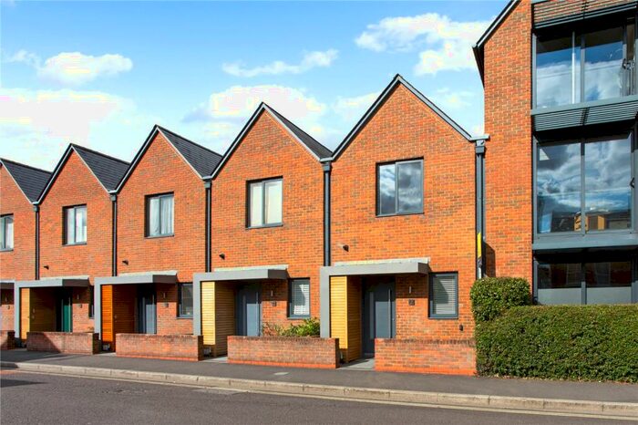 2 Bedroom Terraced House To Rent In Gordon Road, Winchester, Hampshire, SO23