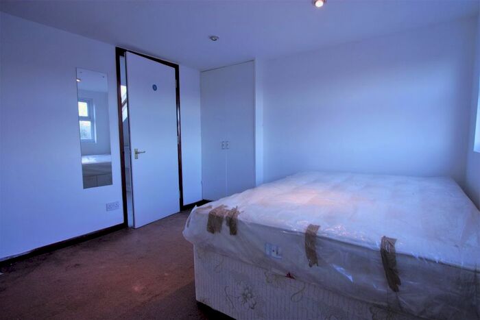 1 Bedroom Studio To Rent In Alexandra Road, Addiscombe, Croydon, CR0