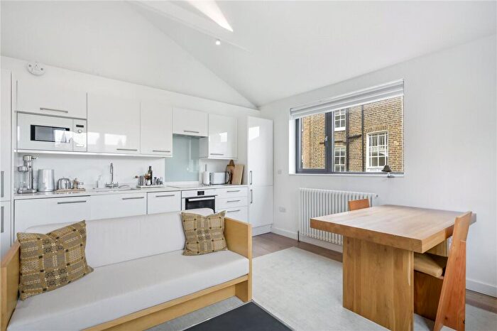 1 Bedroom House To Rent In Barnsbury Terrace, London, N1