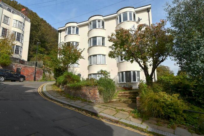 1 Bedroom Flat To Rent In Croft Road, Hastings, TN34