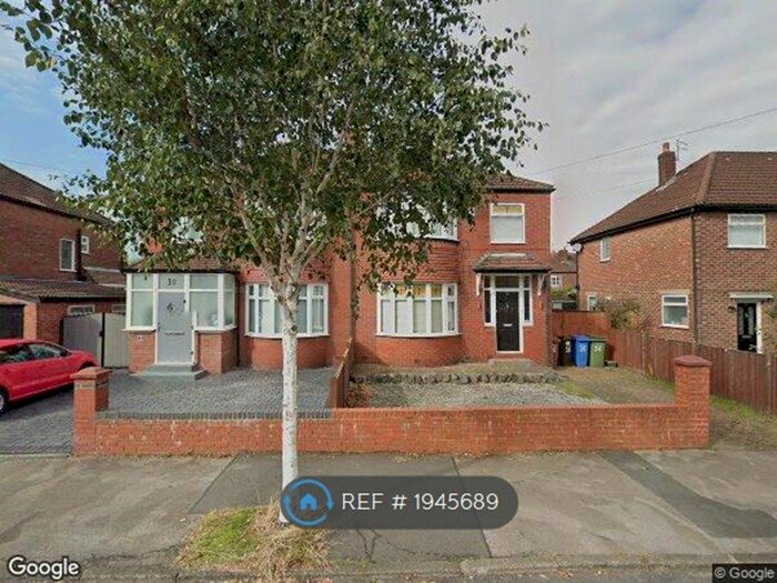 3 Bedroom Semi-Detached House To Rent In Hollymount Road, Stockport, SK2