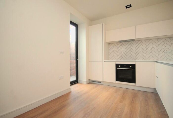 1 Bedroom House To Rent In North Hill, Highgate, N6