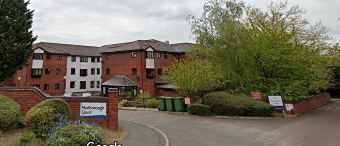 2 Bedroom Flat To Rent In Vicars Cross Road, Chester, CH3