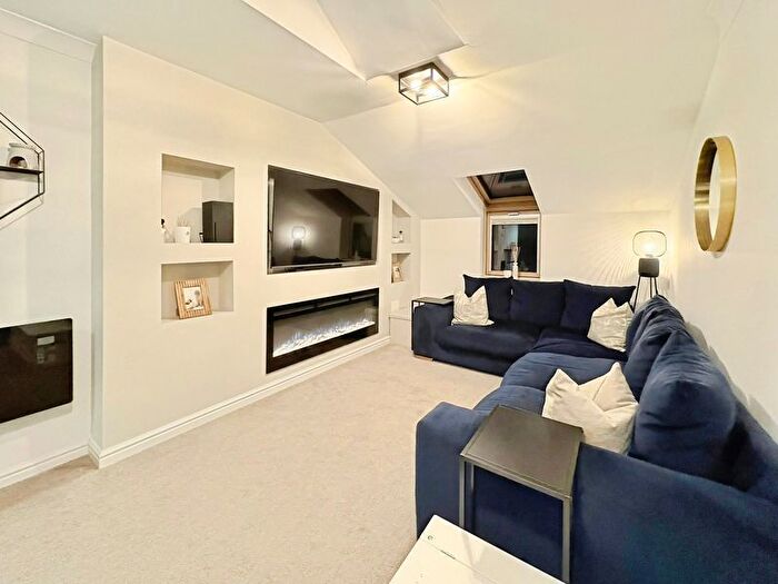 2 Bedroom Flat For Sale In Wilson Court Bromley Avenue, Whitley Bay, NE25