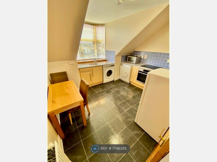 1 Bedroom Flat To Rent In Claremont Place, Aberdeen, AB10