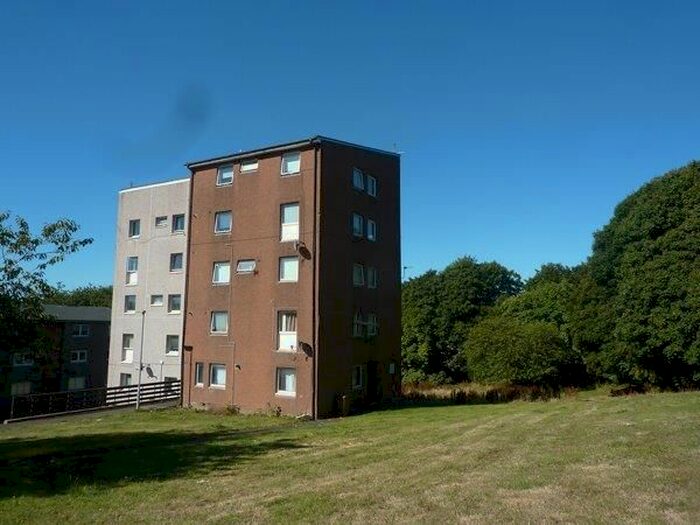 2 Bedroom Flat To Rent In Thurso Crescent, Dundee, DD2