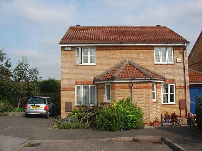 2 Bedroom Semi Detached House To Rent In Ampleforth, Monkston, MK10