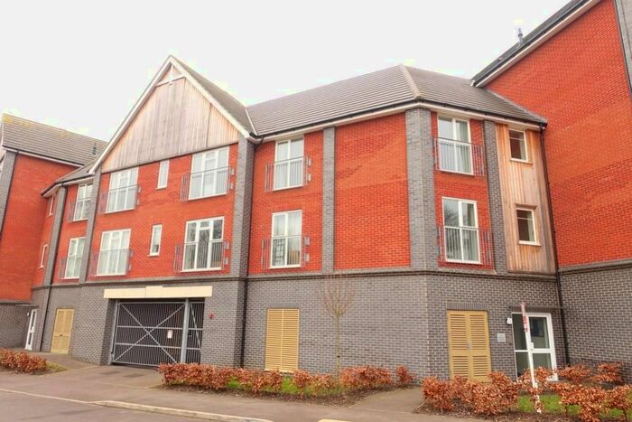 2 Bedroom Flat To Rent In Pintail House, Millward Drive, Fenny Stratford, Milton Keynes MK2