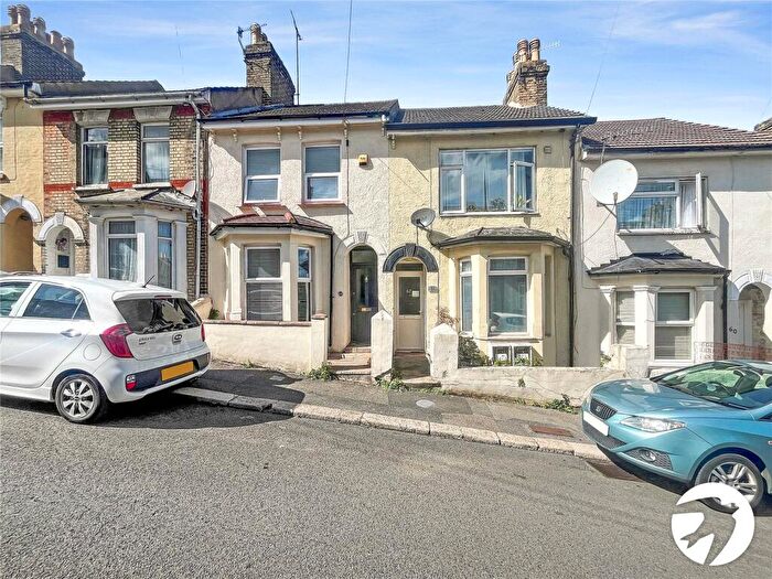 3 Bedroom Terraced House To Rent In Sturla Road, Chatham, ME4