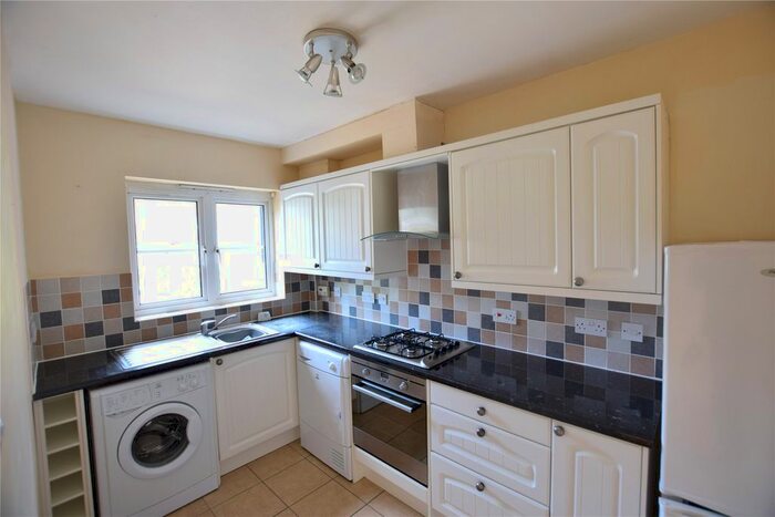 3 Bedroom Terraced House To Rent In Lyon Oaks, Warfield, Bracknell, Berkshire, RG42