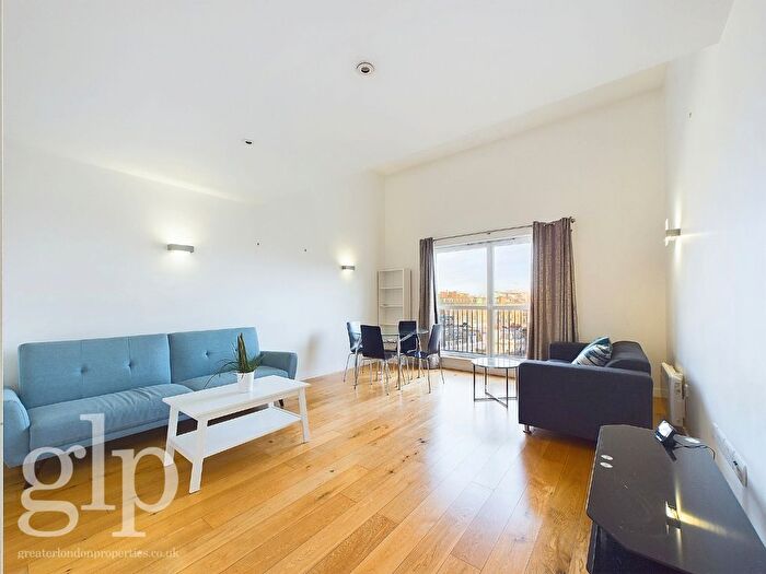 2 Bedroom Flat To Rent In Great Russell Street, Bloomsbury, WC1B