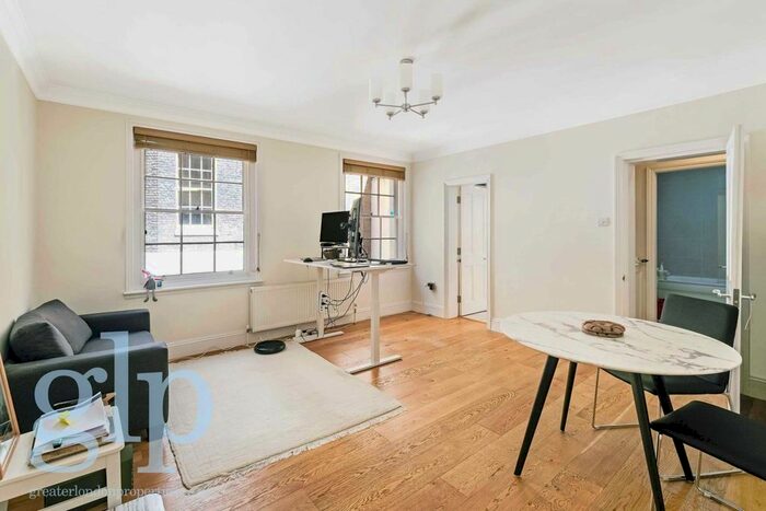 1 Bedroom Flat To Rent In Morwell Street, Bloomsbury B, WC1