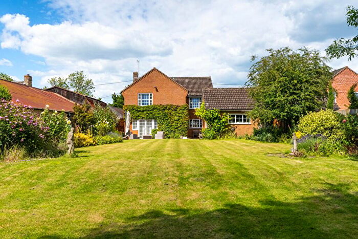 5 Bedroom Detached House For Sale In Church Street, Woodhurst, Huntingdon, PE28