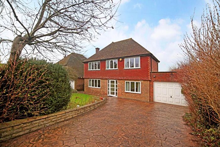 5 Bedroom Detached House To Rent In Amersham Hill Gardens, High Wycombe, HP13