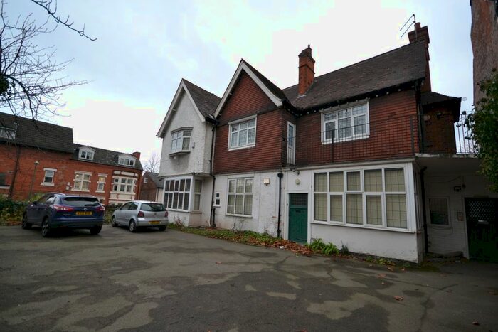 3 Bedroom Flat To Rent In Derby Road, Lenton, Nottingham NG7