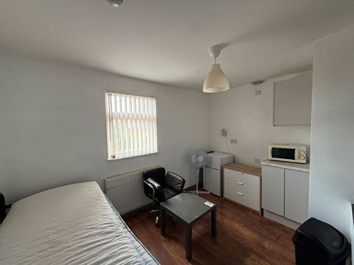 1 Bedroom House To Rent In Villiers Street, CV1