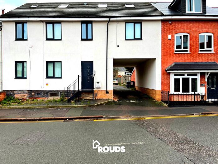 2 Bedroom Flat To Rent In Hazelwell Street, Stirchley, Birmingham, B30