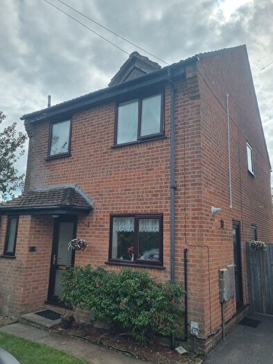 3 Bedroom Detached House To Rent In Ensbury Park, Bournemouth, Dorset, BH10