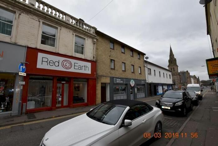 2 Bedroom Flat To Rent In Princes Street, Perth, PH2