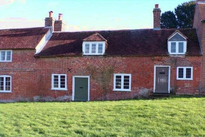 2 Bedroom Property To Rent In Bucklers Hard, Brockenhurst, SO42