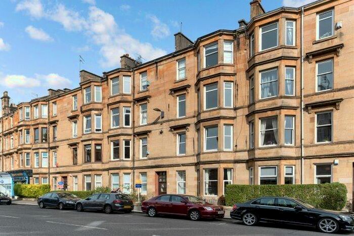 2 Bedroom Flat To Rent In Kilmarnock Road, Glasgow, G43